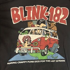 Hot Topic Blink-182 Black Graphic Tee